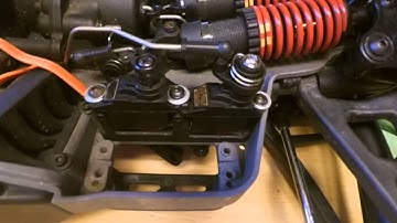 Blue Bird BMS-373BB Micro Servo On Traxxas Summit Rear Locking Differential