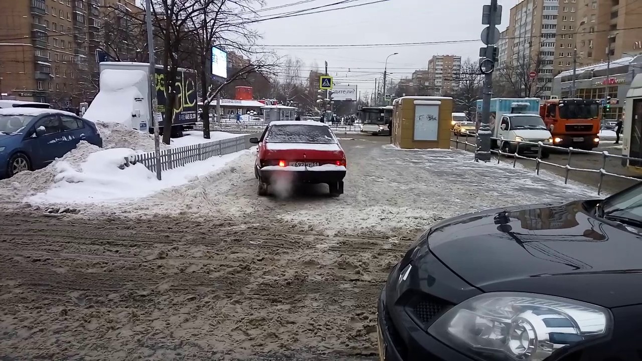 фото красная девятка онлайн