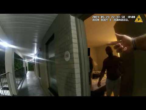 Man Shoots Officer in the Face With Rifle