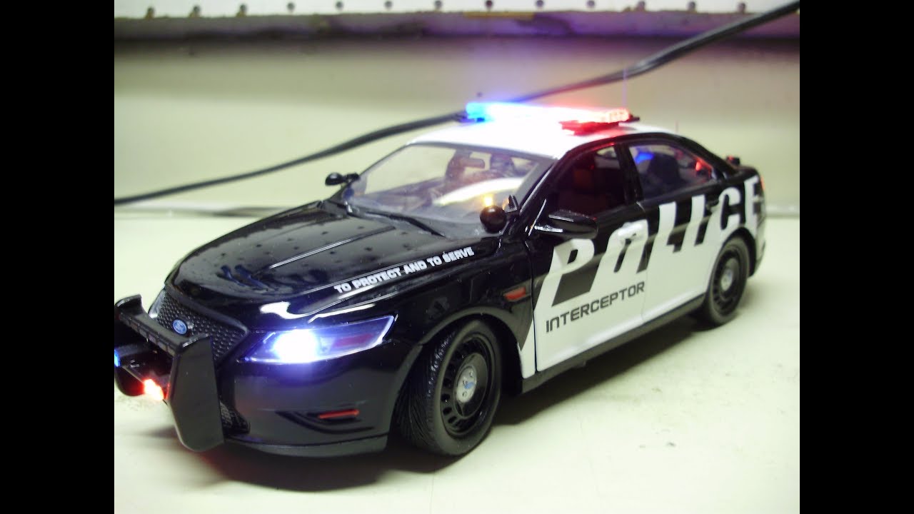 Paul's custom FORD POLICE INTERCEPTOR diecast model with working lights ...