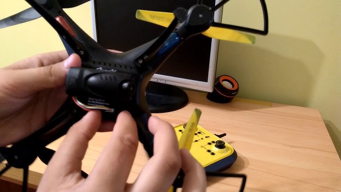 Drone télécommandé Spy Racer avec camera Flybotic : King Jouet