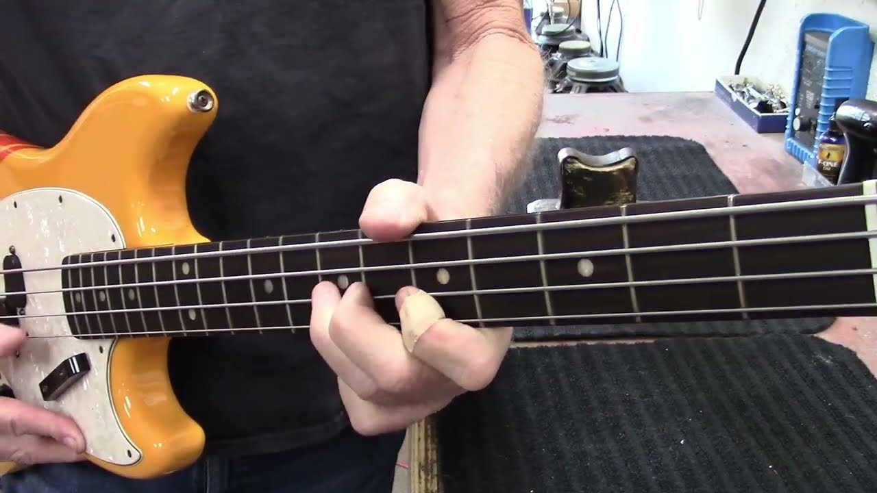 Какие струны лучше всего подойдут для этой бас-гитары?