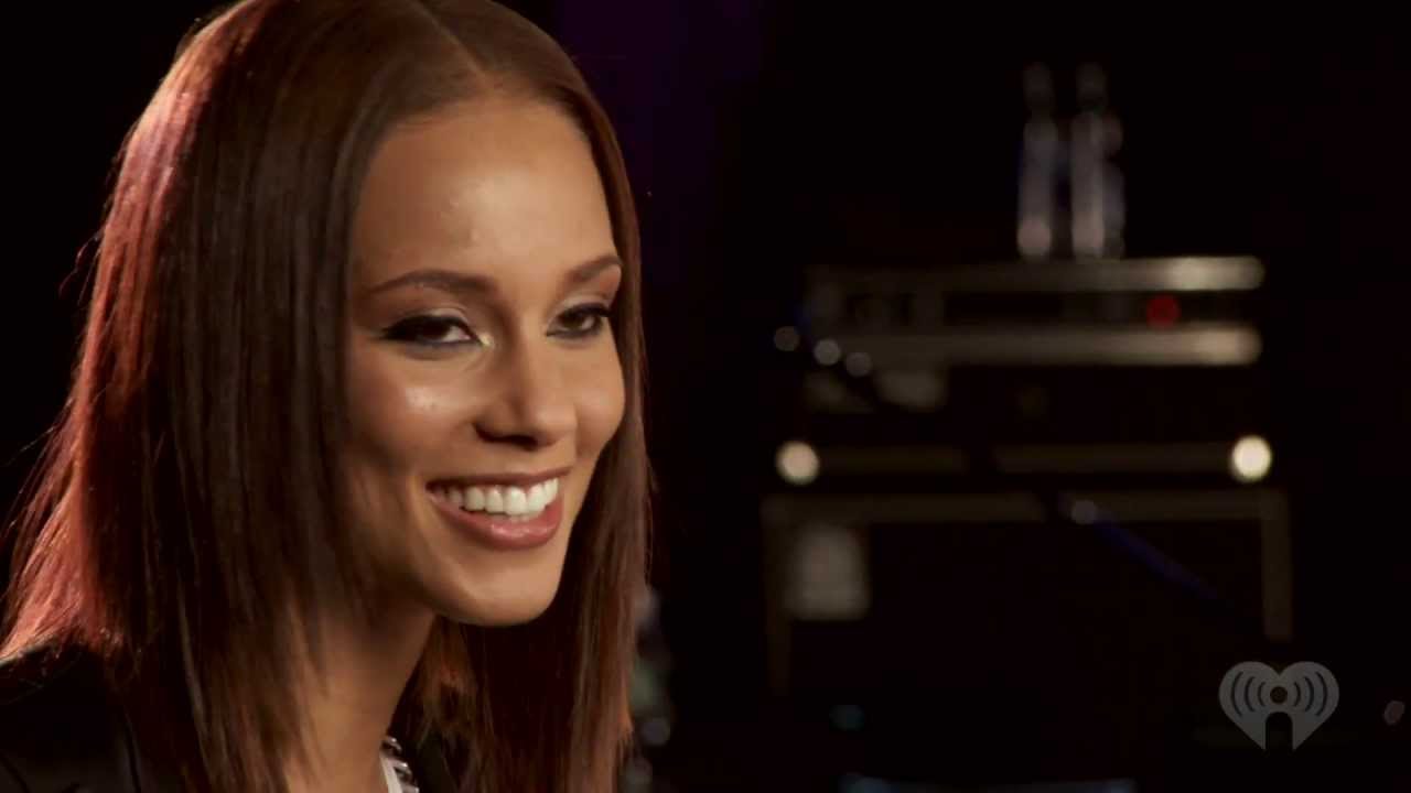 Alicia Keys ,HD, Empire State of Mind, at iheart radio,HD 1080p