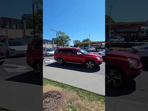 Unexpected Volvo V8 Sound !