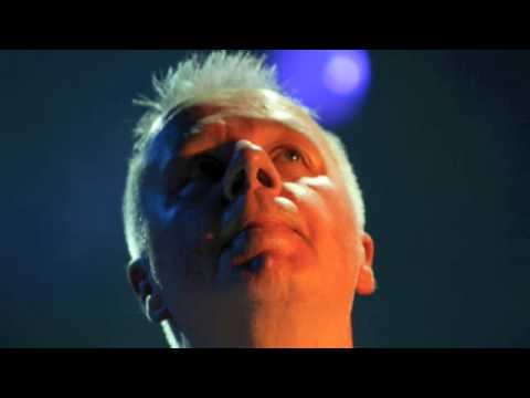 Ultravox reflect on their first night, backstage a...