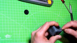 What's inside a Fidget Cube Original Antsy Labs Teardown