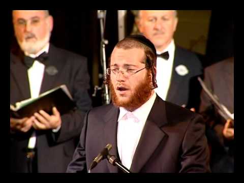 Cantor Yaakov Lemmer Sings Zochreinu L'chaim With ...