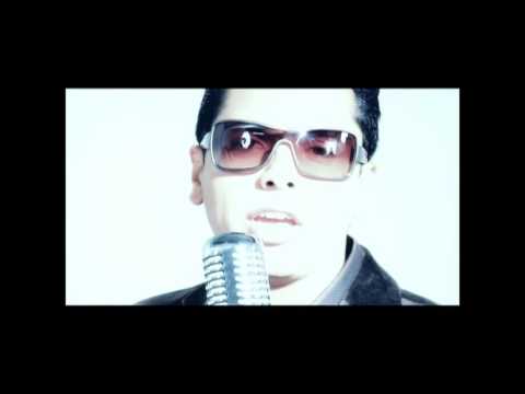 Watch the video for Ladron