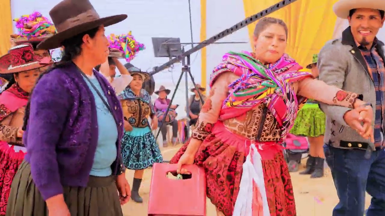 ☆𝐍𝐔𝐄𝐒𝐓𝐑𝐀 𝐁𝐎𝐃𝐀☆TITO & VILMA / SANTO TOMAS - CHUMBIVILCAS