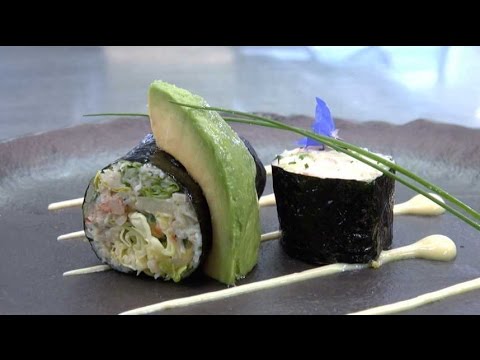 astuce-de-chef-:-comment-présenter-une-entrée-sous-forme-de-maki-?