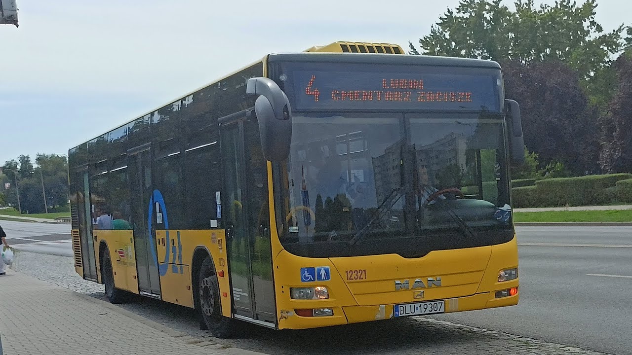 Cabview Linia 4 Cmentarz Zacisze Man NL Lion's City 283 13321