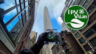 Fpv diving buildings in Nyc 