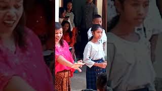 Tiada Kasih YgLebih Indah,Latihan lagu dan gerkn persiapan Komuni,di Kuasi Snto Mateus Lewumbangga