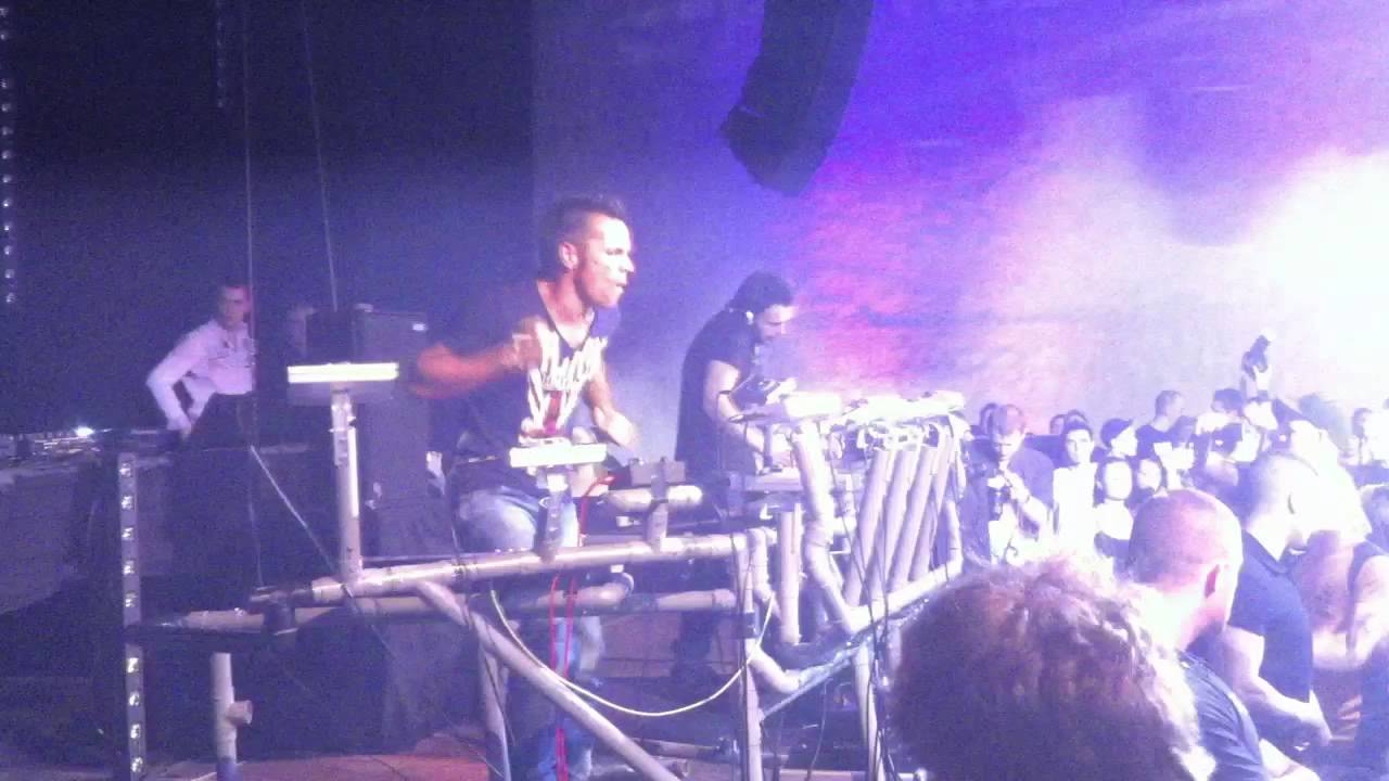 NOIZE SUPRESSOR Sonar World Tour 4.2.2012 Graz, Dom im Berg