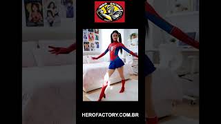 Anri - dançando a musica do homem-aranha