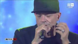 Video thumbnail of "Max Pezzali - Nessun Rimpianto (Radio Italia Live 02/10/2015)"