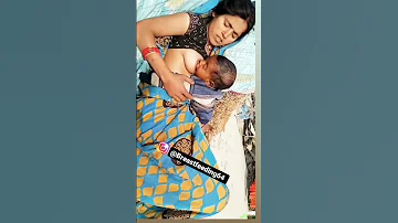 Breastfeeding ♥️ || Desi Aunty Bacche ko doodh pilate huye #mother Bure Khayal Waledoorrahe #shorts