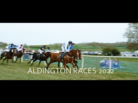 Aldington Point to Point Horse Racing 2022 Aldington Kent.