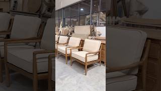 Nordic Solid Wood Lounge Chair Minimalist Beige Armchair For Living Rooms & Cafes