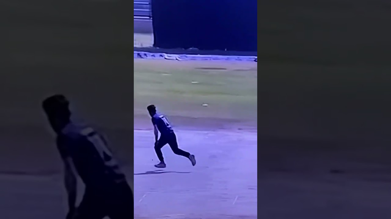 A BALL HIT & INJURED BEN AUSTIN(17) DURING NETS  IN MELBOURNE ON 28TH.HE DIED TODAY-VIDEO UNRELATED