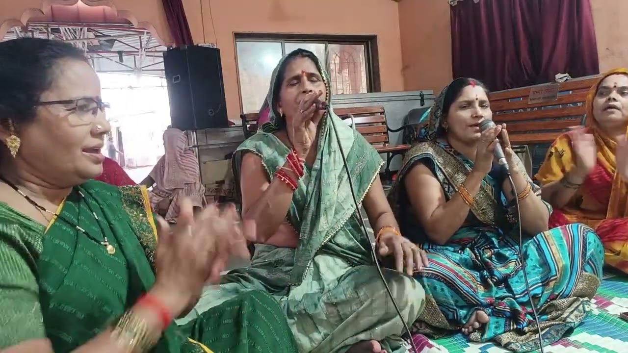 #विडियो #कान्हा कंकड़ ना मारो गगरिया मे हम जाना है #न्यू कृष्ण भजन | surema geet उच्च channel 🙏