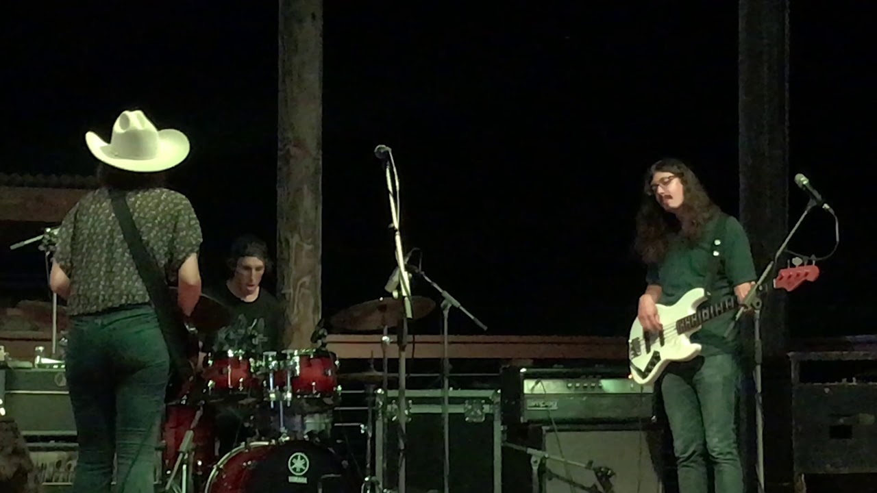 Heather Gillis Band - Spoonful & Who Knows - Whitewater/Charlotte 8/04/2018 auf YouTube ansehen Heather Gillis Band - Spoonful & Who Knows - Whitewater/Charlotte 8/04/2018 auf YouTube ansehen