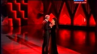 Наташа Королева и Александр Маршал в шоу Валентина Юдашкина 08.03.2015