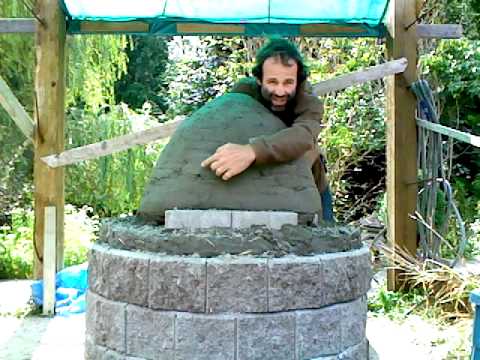 earthen (cob) oven