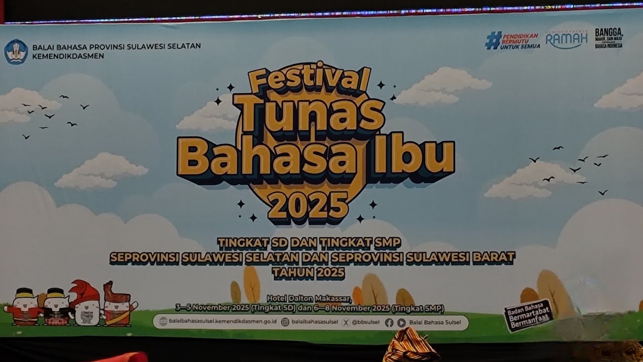 Pembukaan Festival Tunas Bahasa Ibu (FTBI) tingkat SD dan SMP se-Sulawesi Selatan dan Sulawesi Barat