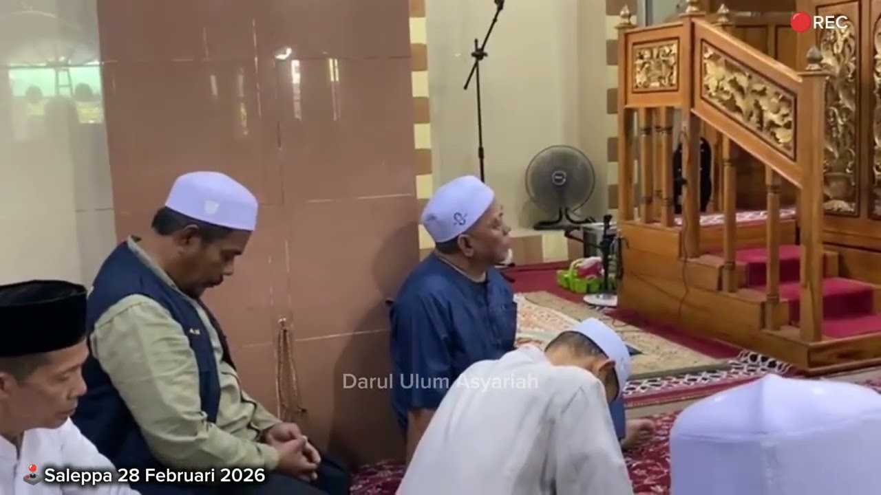 Prosesi Pelepasan Jenazah Almarhuma Annangguru Towaine(Hj.Mulia Shaleh)