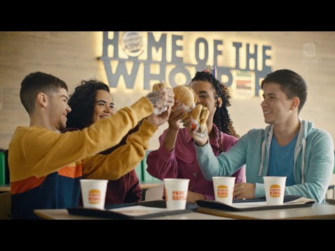 Burger King apresenta: Família é quem acolhe