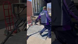 Day in the life of a fedex freight city driver #trucking #fedex #asmr #shorts