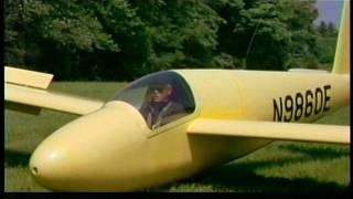 Video voorbeeld van "Glider flying 'Windmills Of Your Mind' film 'The Thomas Crown Affair' 1968"