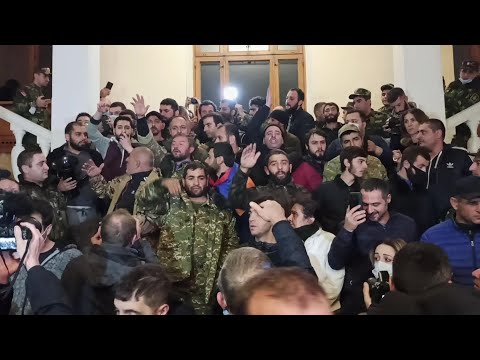 Angry protesters gather at Armenian govt headquarters | AFP