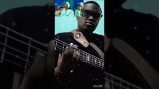amazing grove by Mucyo bass the legend musician is played amahoro by true promises #music#mucyobass