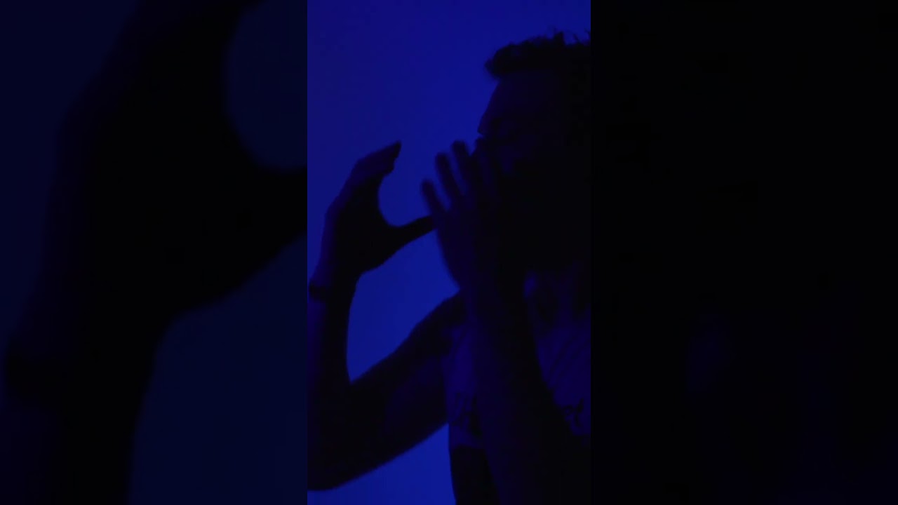 Waves_On_Waves, "Airplane," BMX Escape, synthwave, retrowave, dreampop, dreamwave, synthpop, new wav