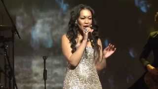 Rebecca Ferguson - Glitter and Gold (HD), Waterfront, Belfast, 5th March 2012