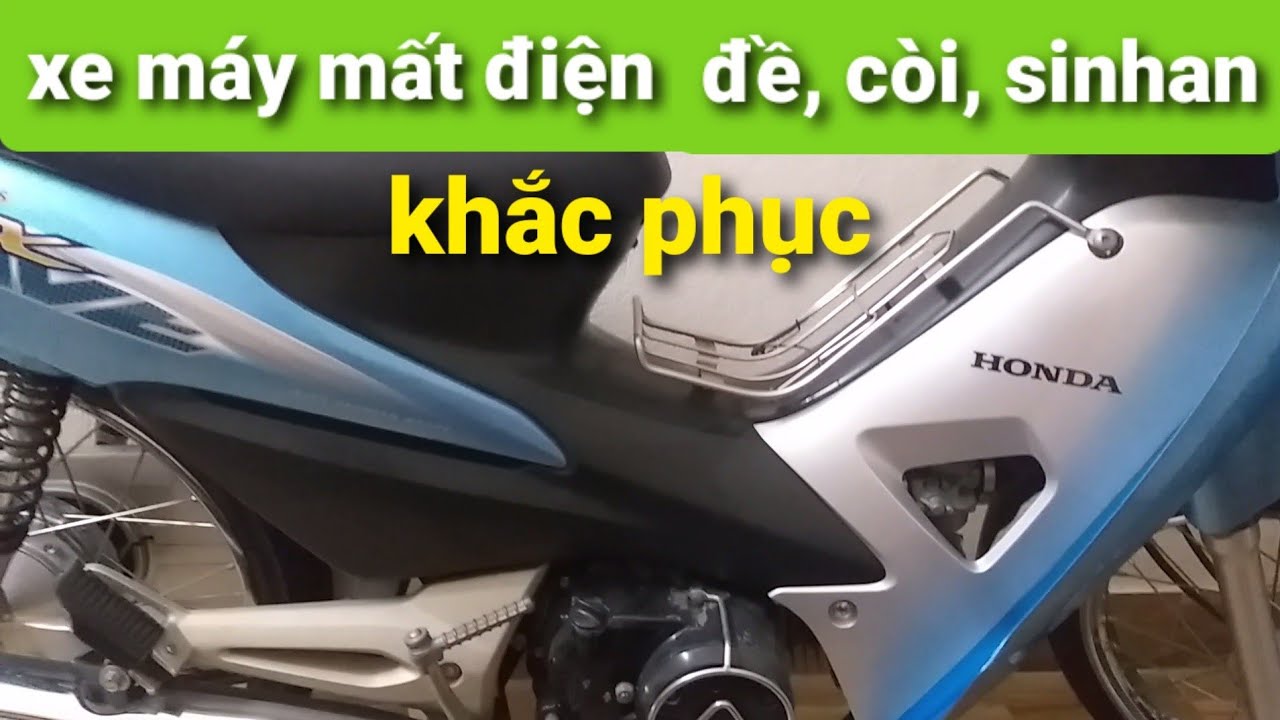 xe máy bị hỏng đường điện Hà Nội: Va chạm cùng xe máy bán thức ăn, Kawasaki Ninja 300 hư