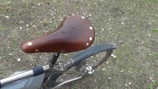 :    \ Brooks saddle