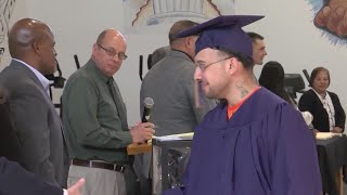 10 New Mexico inmates graduate from new electrical certificate program