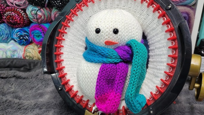 Loom Knit Snowman - Yarn Punk®