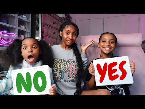 WHO KNOWS ME BETTER? Sister VS Sister Challenge