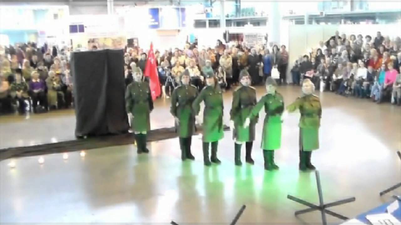 Putin's Russia 2015: patriotic dance competition (танец маленьких лебледей)