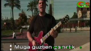 Video thumbnail of "Lurralde bakarra (ETXE)"