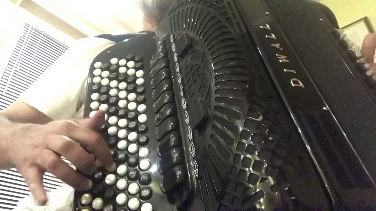 Vojino kolo - Željko Damnjanović                      Kompozitor- Vitomir Voja Trifunović