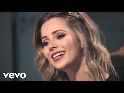 Sandy, Thiaguinho - Um Dia Bom, Um Dia Besta