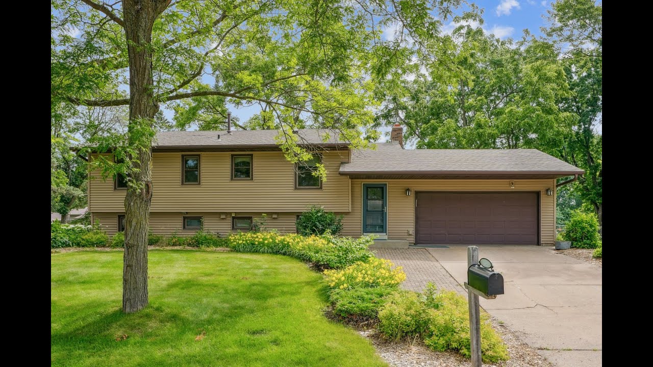 7621 Ideal Avenue S Cottage Grove, MN | ColdwellBankerHomes.com