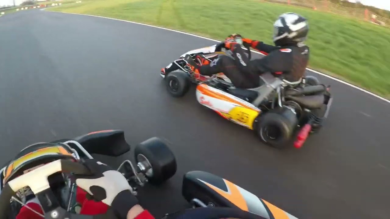 Premier tours de piste avec mon nouveau kart ! (125 Rotax max EVO )