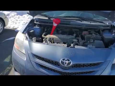 Video: Welk type olie neemt een Toyota Yaris uit 2007 in?