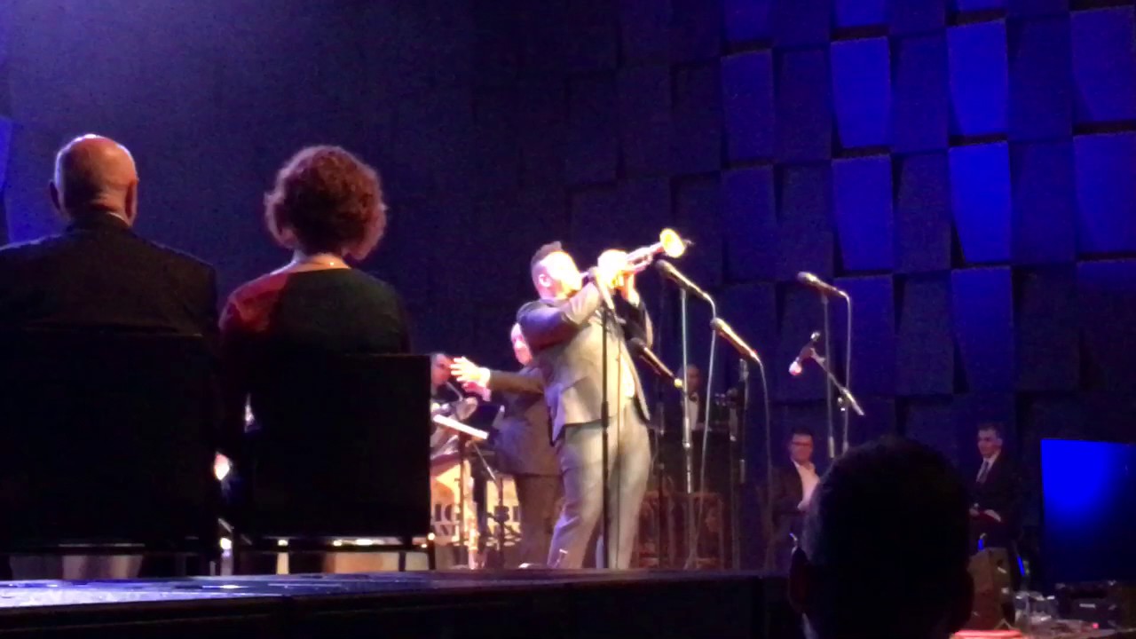 Jumaane Smith - live in Prague